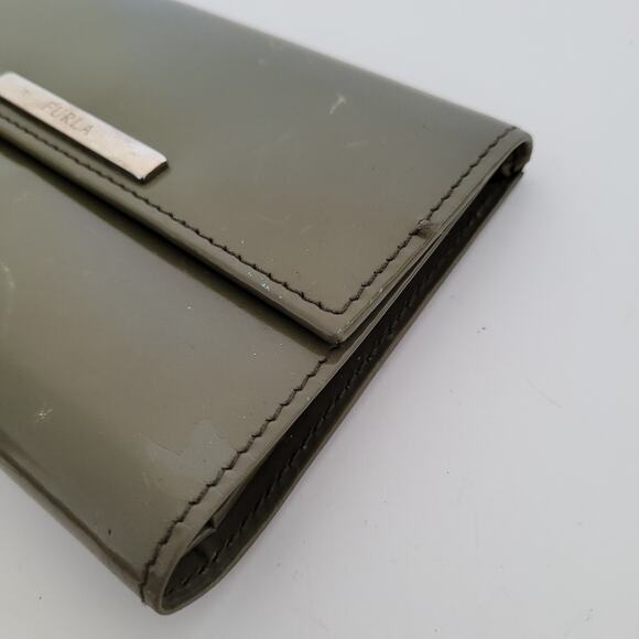 Furla Italian Trifold Wallet Medium Patent Leather Olive Green Compact Logo - Picture 13 of 14